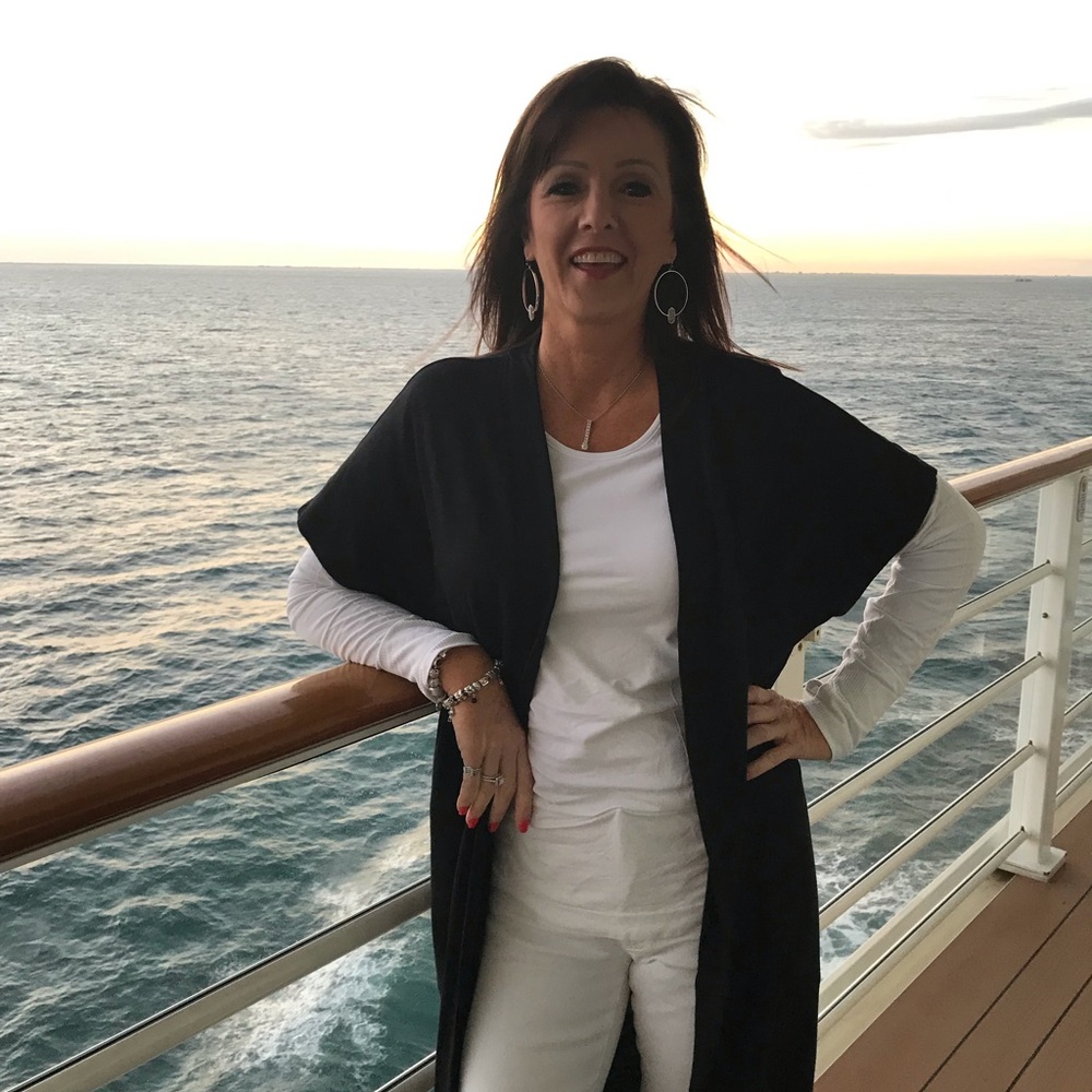 Meet your Posher, Darlene